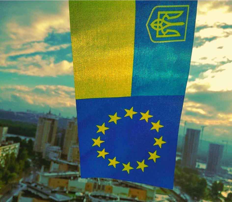 Flaga Ukrainy i UE
