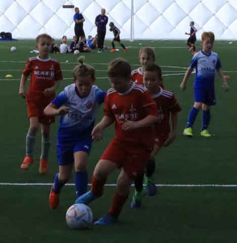 Otwarcie zadaszonego boiska piłkarskiego w Zielonej Górze