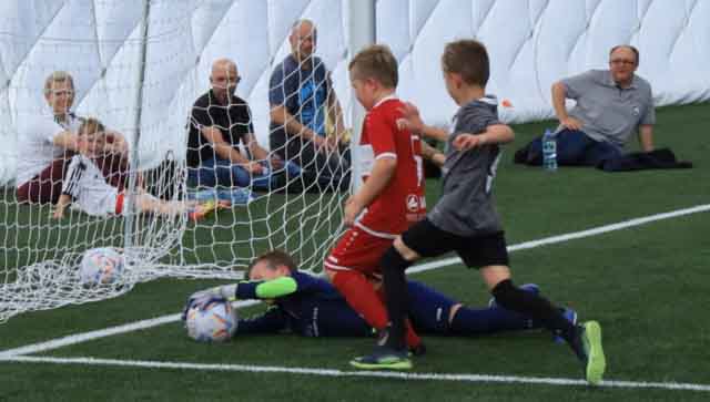 Otwarcie zadaszonego boiska piłkarskiego w Zielonej Górze