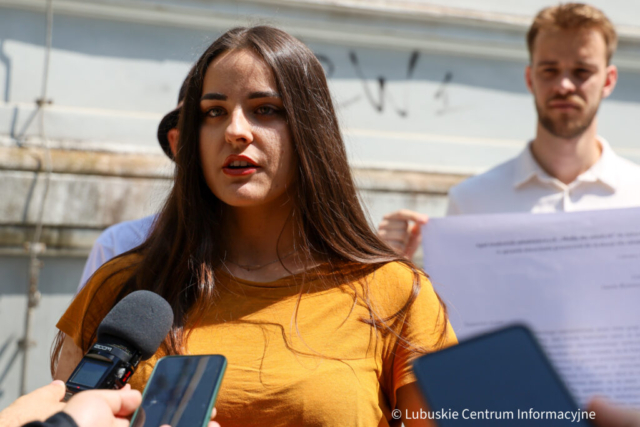 KONFERENCJA MŁODZIEŻÓWKI-08