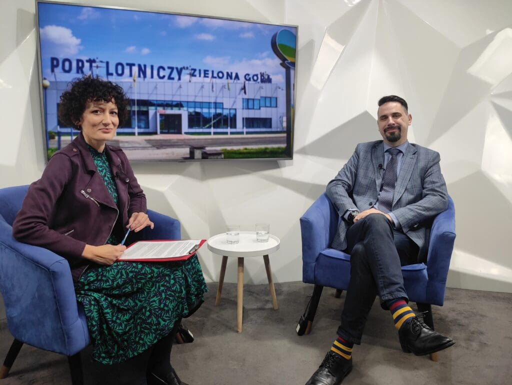 Rozmowa w studiu LCI z dyrektorem Sławomirem Kotylakiem