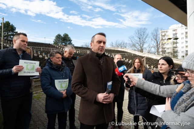 Konferencja prasowa nt. amfiteatru w Zielonej Górze Konferencja prasowa nt. amfiteatru w Zielonej Górze