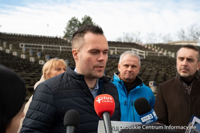 Konferencja prasowa nt. amfiteatru w Zielonej Górze Konferencja prasowa nt. amfiteatru w Zielonej Górze