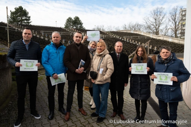 Konferencja prasowa nt. amfiteatru w Zielonej Górze Konferencja prasowa nt. amfiteatru w Zielonej Górze