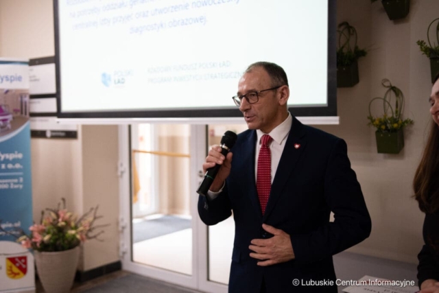 Rozbudowa szpitala na wyspie w Żarach. 03.04.2024