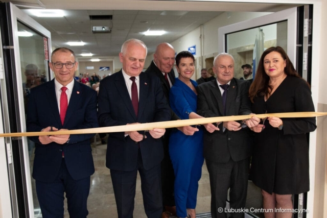 Rozbudowa szpitala na wyspie w Żarach. 03.04.2024