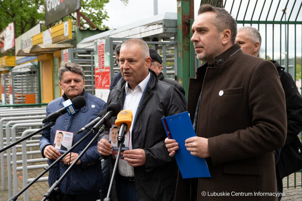 Konferencja prasowa ws dofinansowania klubów sportowych