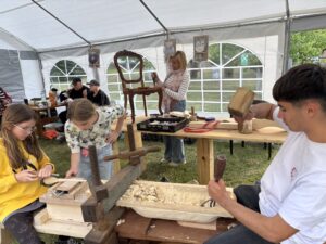 Warsztaty stolarskie przy Zagrodzie Młyńskiej w Bogdańcu.