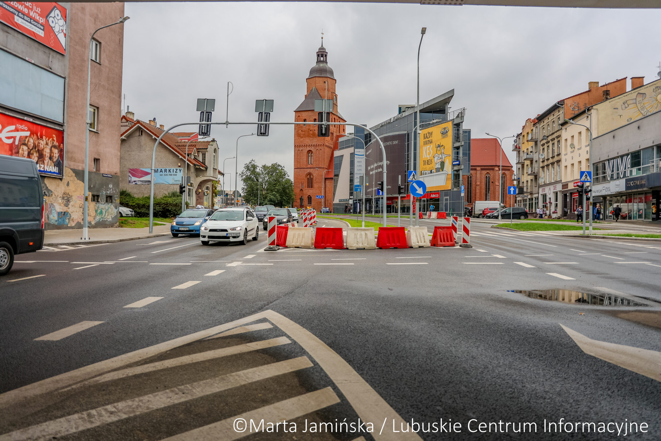 Zmiany nie kończą się na sygnalizacji. Ulice Spichrzowa i Hejmanowskiej zostaną objęte strefą ograniczonej prędkości do 30 km/h.