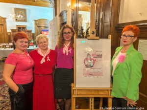 Gorzowskie Stowarzyszenie Amazonek pomaga kobietom chorym onkologicznie od lat, nie tylko w podczas różowego października. Odwiedzają też pacjentki w szpitalach jako wolontariuszki.