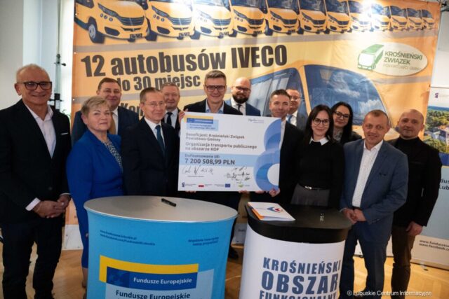 Dofinansowanie na komunikacje powiatowo-gminną krośnieńskiego obszaru funkcjonalnego. 21.11.2025