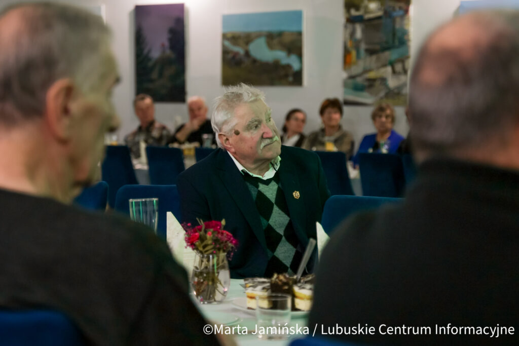 80 lat po wielkich przesiedleniach Kresowian – w Santoku znów wybrzmiała pamięć o utraconych domach i rodzinnych stronach.